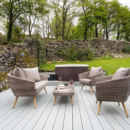 Secret Garden - Luxury Hot Tub - Family & Pet Friendly - District Winster (Cumbria)